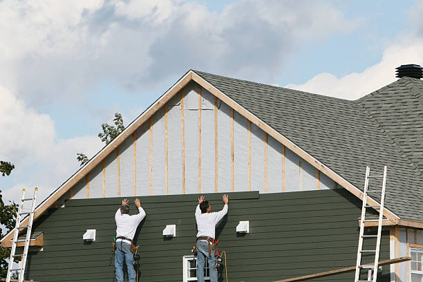 Professional Emergency Siding Repair technician working in Russellton, PA